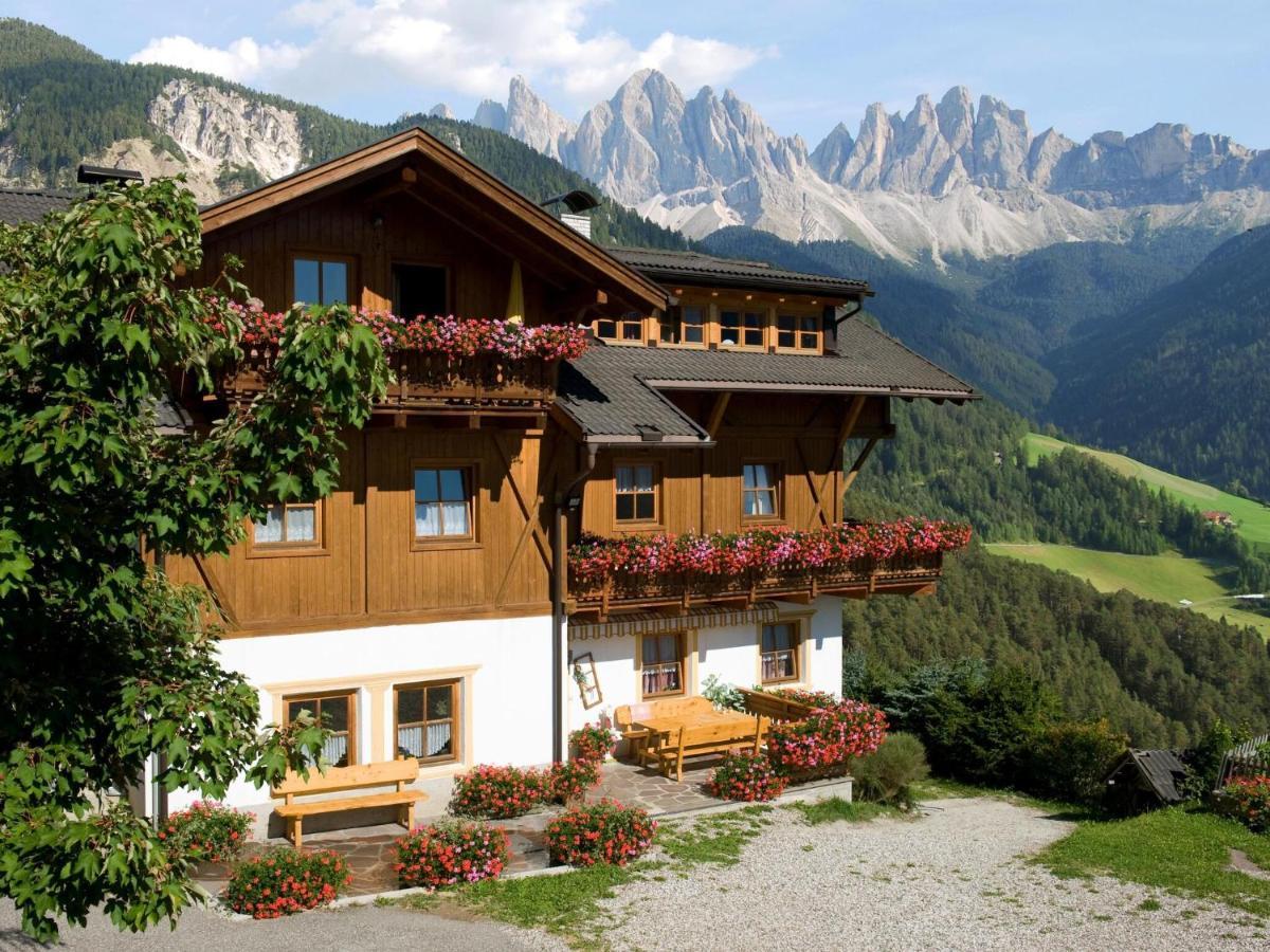Apartment House Niedermunthof Sass Rigais, Villnoess Funes (Bolzano) Exterior foto